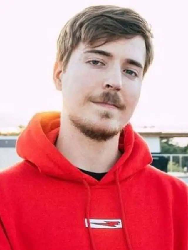 'This is a joke?': The internet is confused as MrBeast calls himself 'Twitter Super Official CEO'.