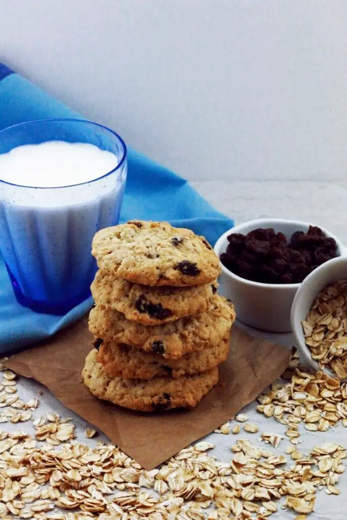 MrBeast's Cinnamon Oatmeal Raisin Cookies - All You Need To Know! 